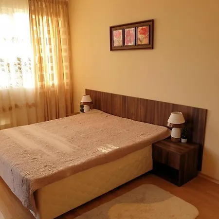 Sunny House Family Апартаменты Несебр